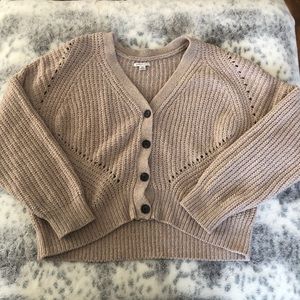 🆕 Am Eagle • Fuzzy Button Crop Sweater Large